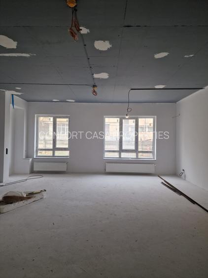 Spatiu comercial/birouri - Sos. Oltenitei - 195 mp -bloc nou - centrala termica - 11