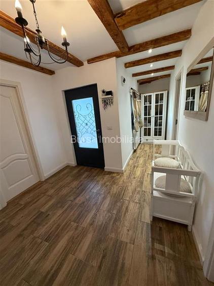 Casa renovata integral, 107 mp utili, teren 2400 mp – Paulesti, Vrancea - 11