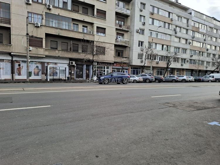 URGENT!, 3 spatii comerciale  INSIRUITE, INCHIRIATE, NEGOCIABIL - 3