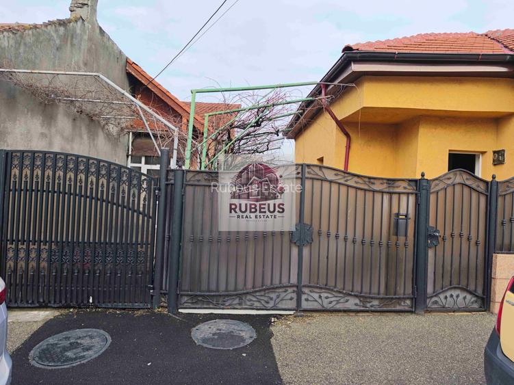 Casa cu personalitate in Calomfirescu – spatiu, liniste si teren gener - 3