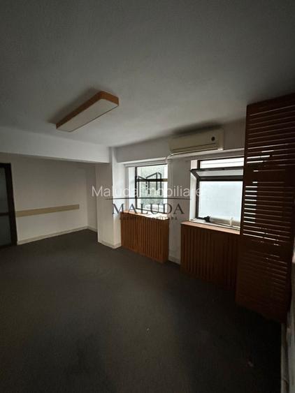 Spatiu comercial 5  pe Frații Golești - 5