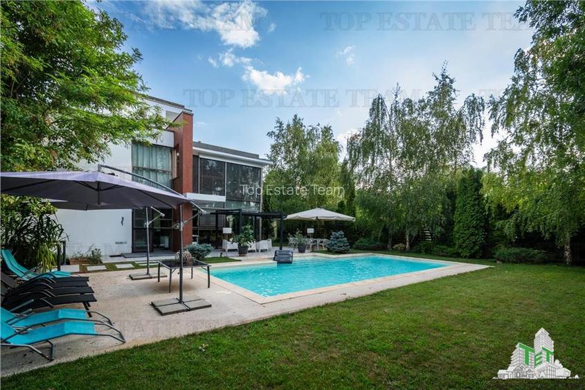 Vila premium cu 7 camere, piscina privata si terasa de 90 mp, situata in Otopeni - 25