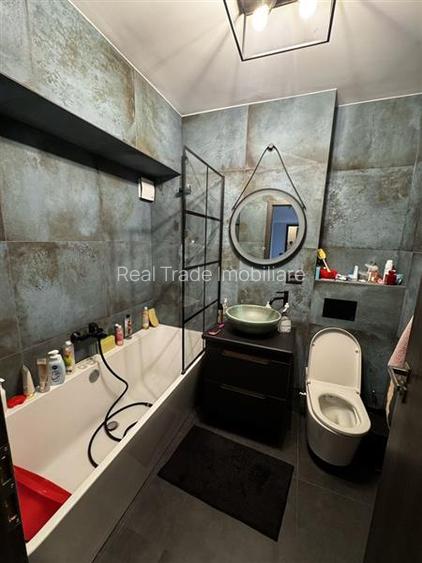 Apartament 4 camere decomandat zona Centrul Civic- Toamnei - 7