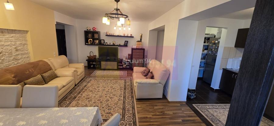 Apartamnet cu 2 camere de vanzare in Sinaia - 2