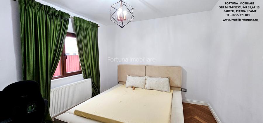 Proprietate D-va Rosie, Casa cocheta, camin de suflet - 6