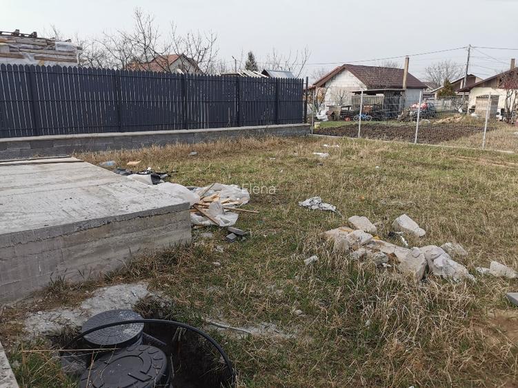 Vand casa Popricani 2025 la gri - 8