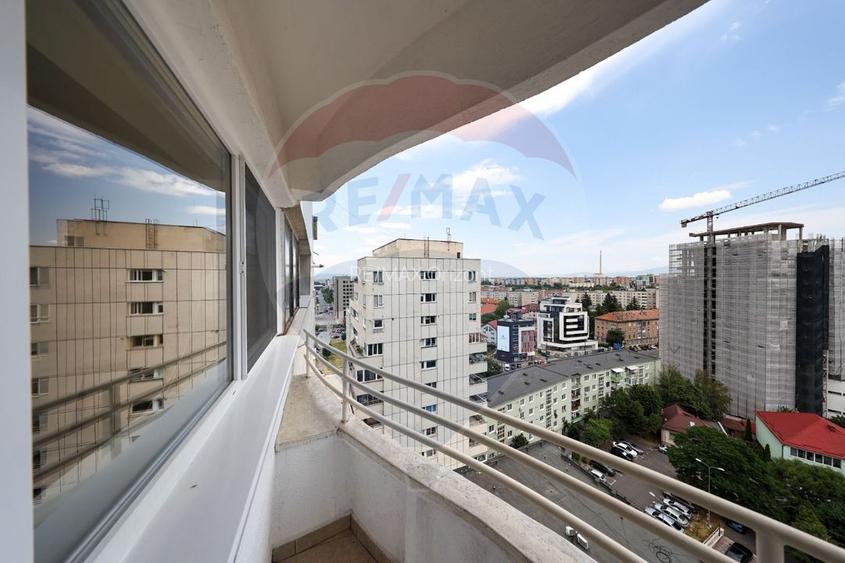 Apartament cu 4 camere de vânzare în zona Centrul Civic - 21
