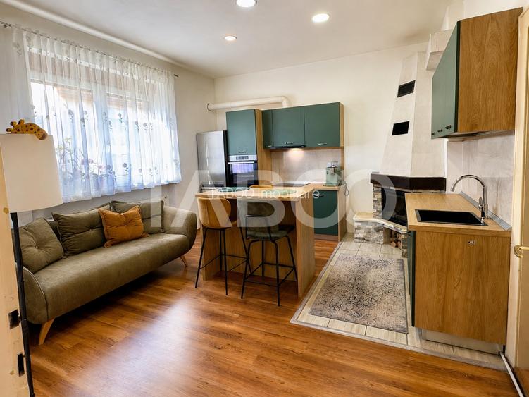 Apartament la casa de vanzare 2 camere - curte comuna cu 3 vecini - 8