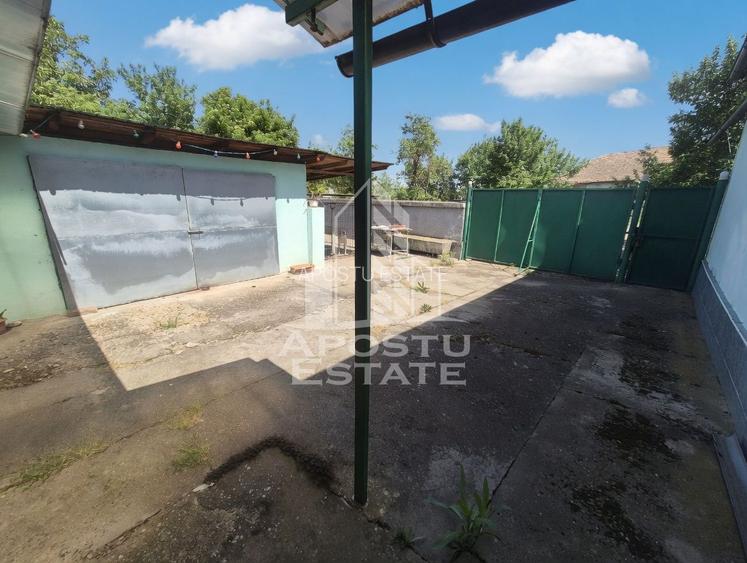 Casă renovată complet, cu garaj și anexe, în Satchinez, Timiș - 14