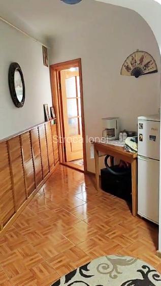 De vanzare apartament cu o camera  - 3