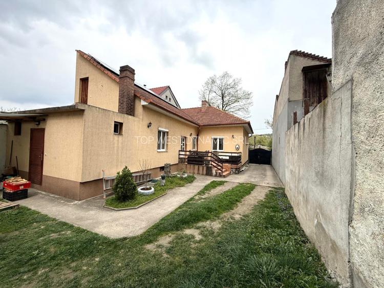 Casă ideală pentru birouri – Velența - 11