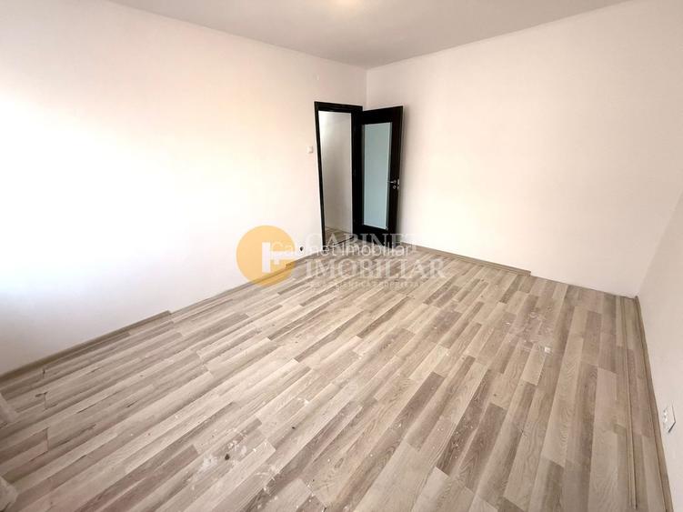 3 Camere - Etajul 1 - Zona Mircea Cel Bătrân - 2
