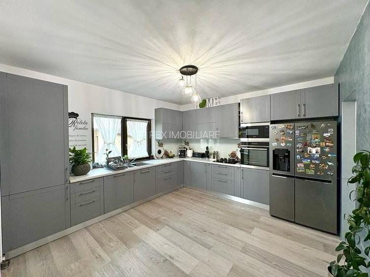 Vila moderna- 4 camere- cu piscina, complet mobilata si utilata - Sag - 3