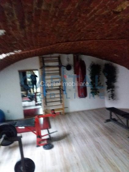 Casa la curte comuna pe 3 nivele, 300mp utili 0% comision - 14