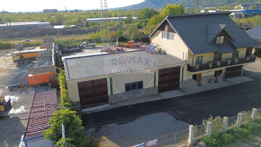 Spațiu industrial / 220mp i 5m de închiriat front stradal / acces TIR - 7