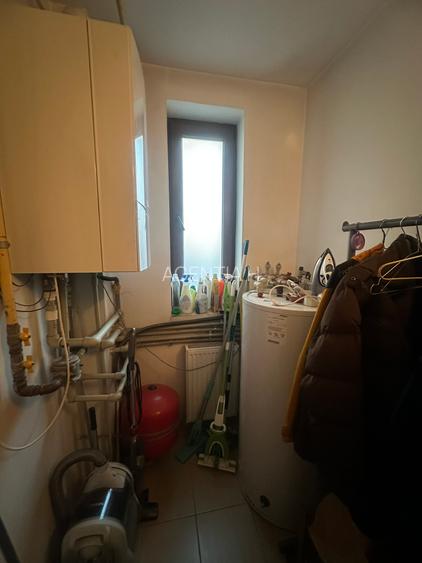 Casa p+1 + mansarda, 240mp utili, mobilata complet,singur curte, locuri parcare - 40