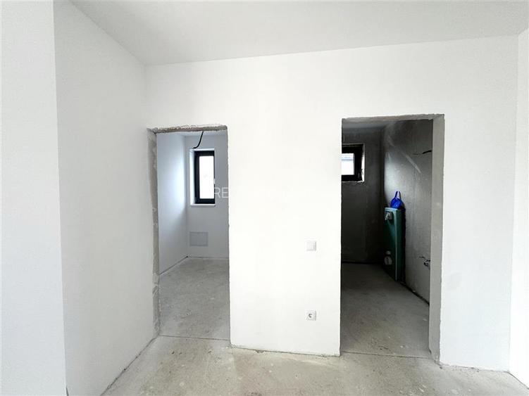 Casa individuala de vanzare | 3 dormitoare | parter | Sanpetru - 10