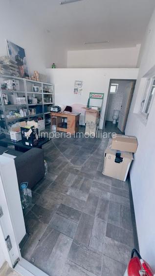 Proprietate premium în Filiași, locuință de lux cu spații comerciale - 51