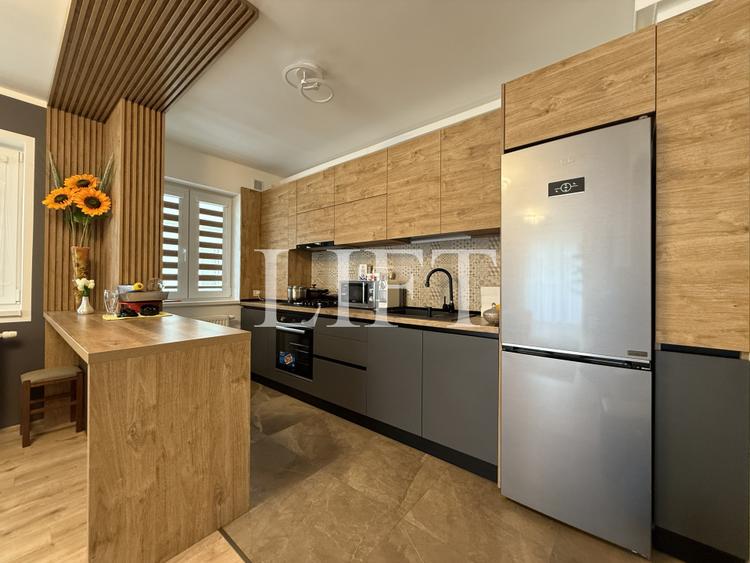 Apartament de 2 camere, decomandat, 54mp, Zona Tractorul - 5