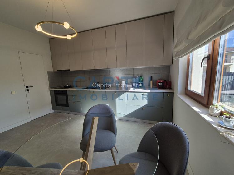  Casa superba la cheie, strada privata, central Dezmir.  - 22