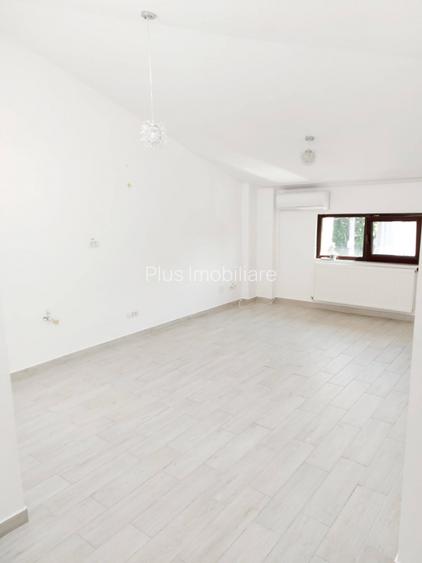 Spatiu 45mp din 2 birouri Centru Independentei UMF - 2