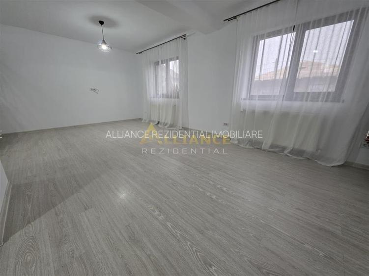 Casa mobilata si utilata- 4 camere - 2 bai - 350mp teren - 18