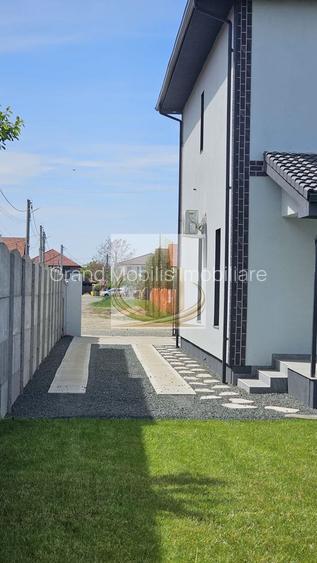 Duplex Modern | 150 mp utili | Curte 300 mp | 3 Parcări | Dumbrăvița - 48