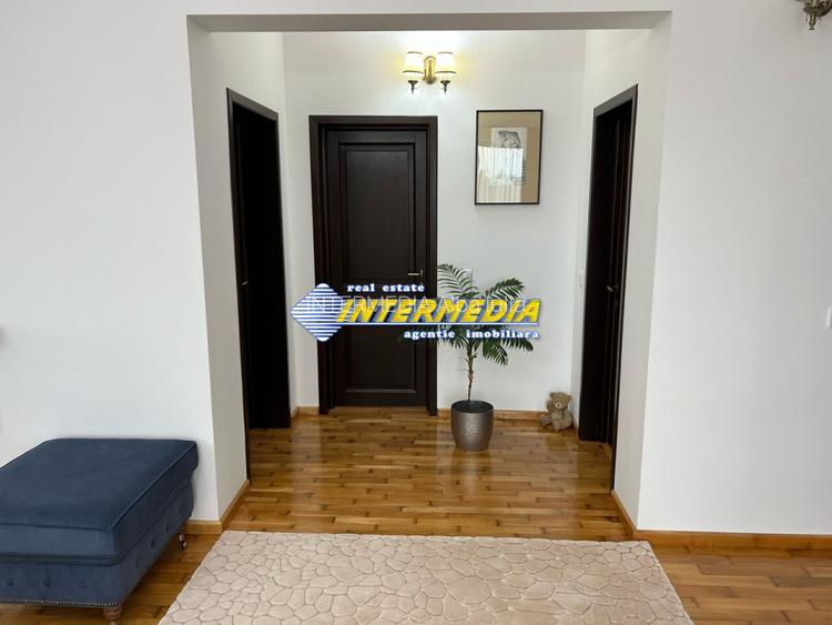 Casa noua construita pe un nivel in Cetate, ultrafinisa - 3