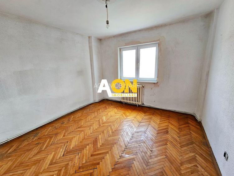Apartament 3 camere, decomandat, zona Liceului Sportiv - 8