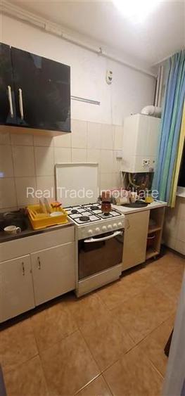 Garsoniera  etaj intermediar Astra - 3