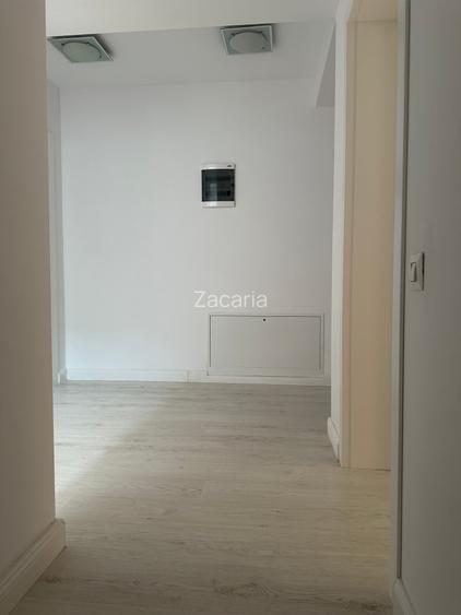Casă individuală 290 mp utili – American Village, Pipera – 6 camere - 8