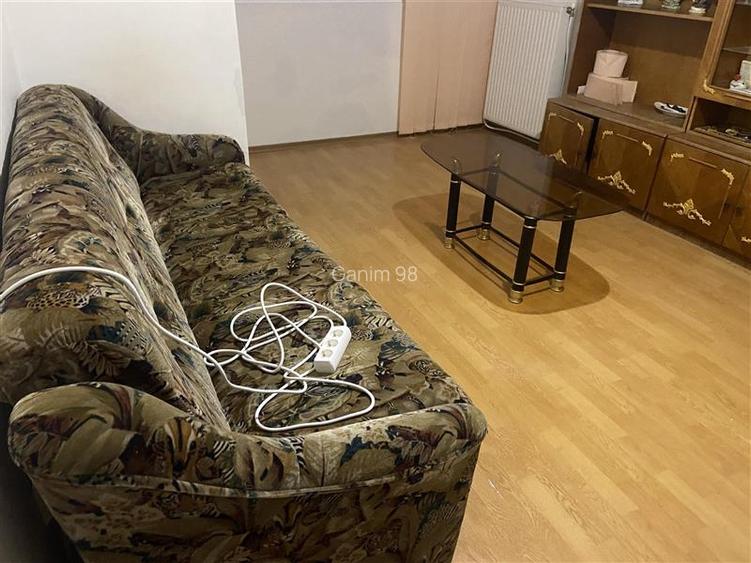 Apartament 3 camere , zona cartier Sud , 52 mp , decomandat ,mobilat - 2