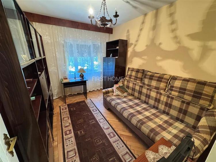 Apartament 3 camere, etaj 1, zona Garii , decomandat, parcare - 11