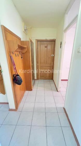 Apartament 4 camere etaj1, Carpaților, intrare Răcădău - 12
