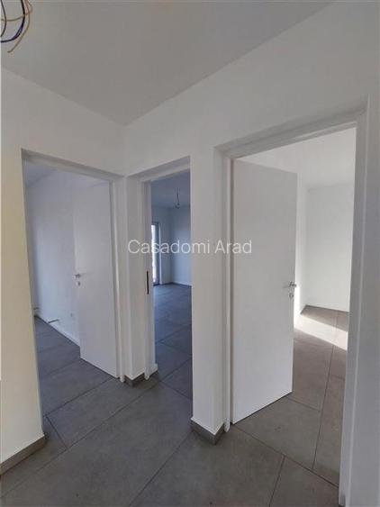 Casa noua cu piscina in Fantanele - 10