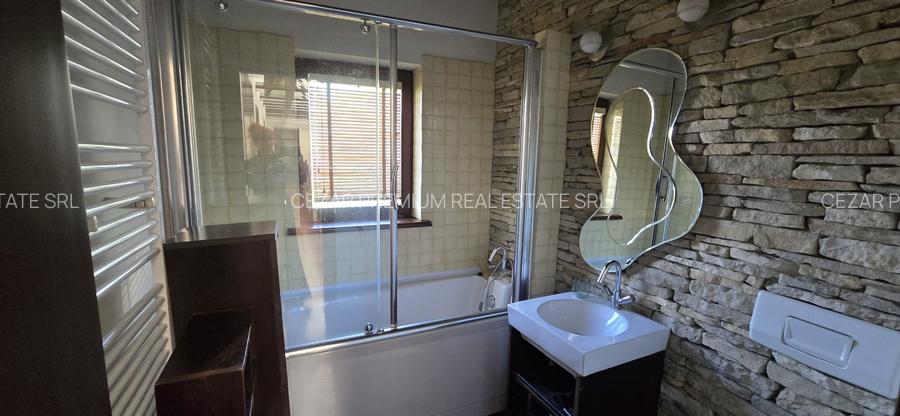 BANEASA GARLEI VILA ELEGANTA DE VINZARE - 20