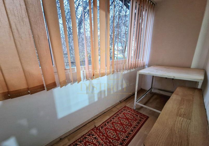 Apartament cu 3 camere | Girocului - 12