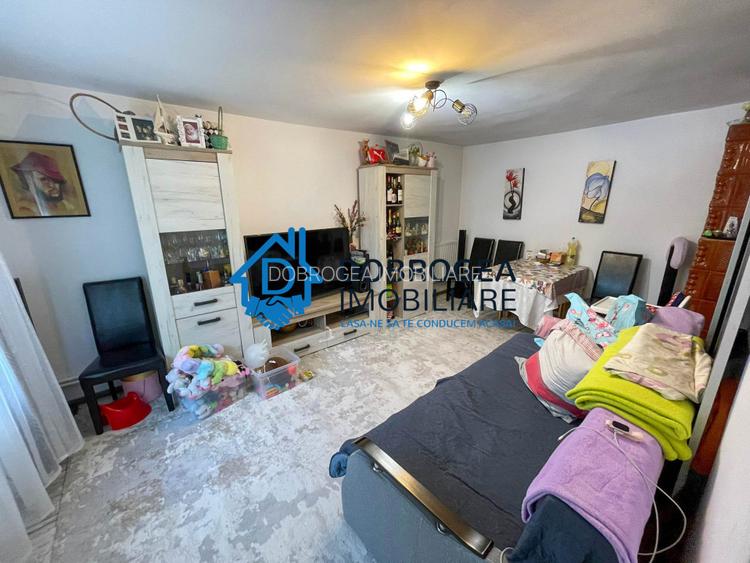 ZONA PIATA NOUA-CASA P+1, 4 CAMERE ,TEREN 370 MP. - 2