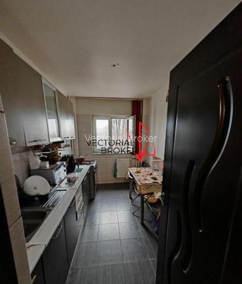 2 camere decomandate, et.4, 56mp, renovat, Basarabia Diham - 4