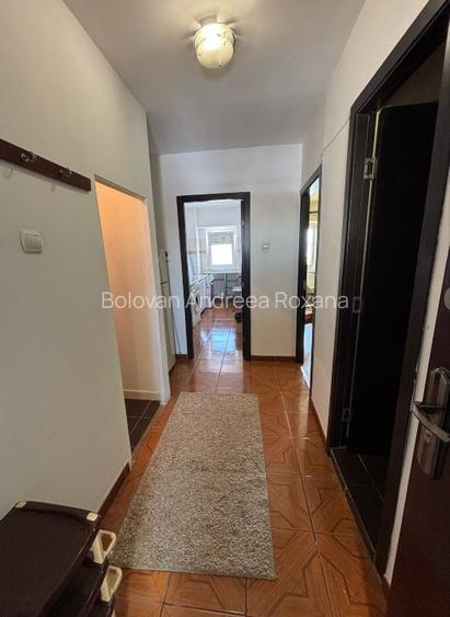 Proprietar închiriez garsonieră confort 1 spațioasă și luminoasă  - 3