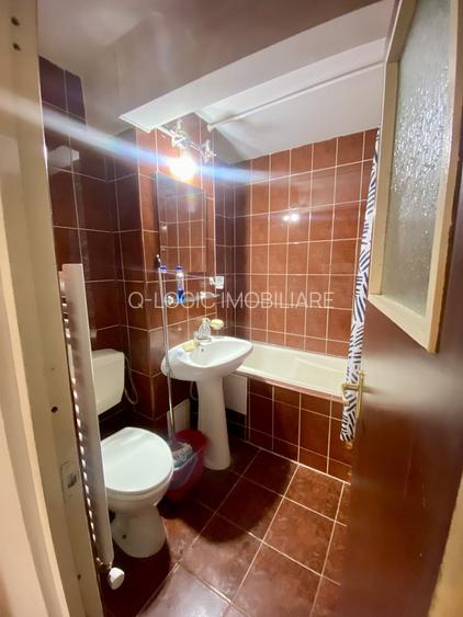 Garsoniera libera la vanzare zona Bartolomeu - 4