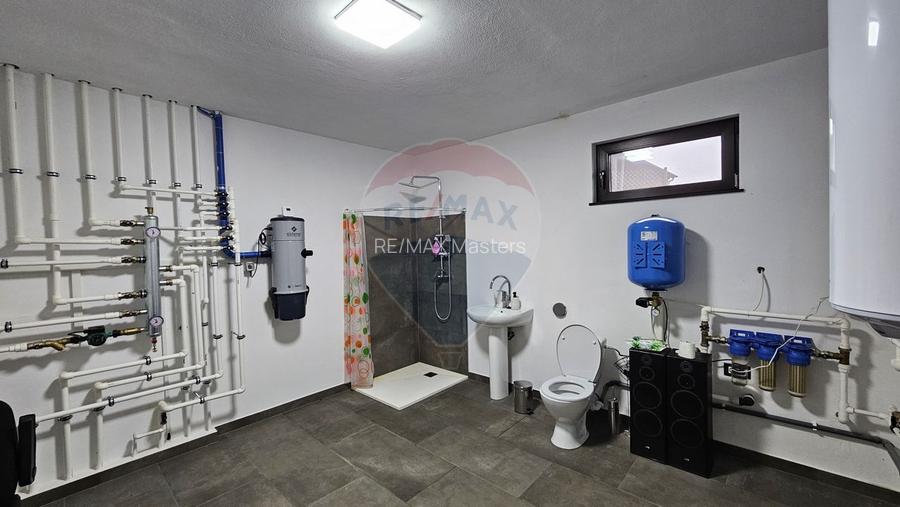 Casă / Vilă de lux, Moara Nica, Suceava - 37