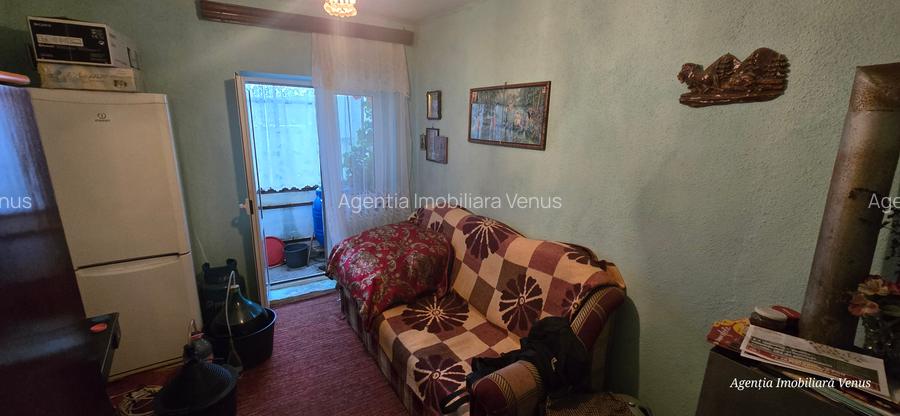 Apartament 4 camere zona Peco Cristal, str.Savenilor - 5