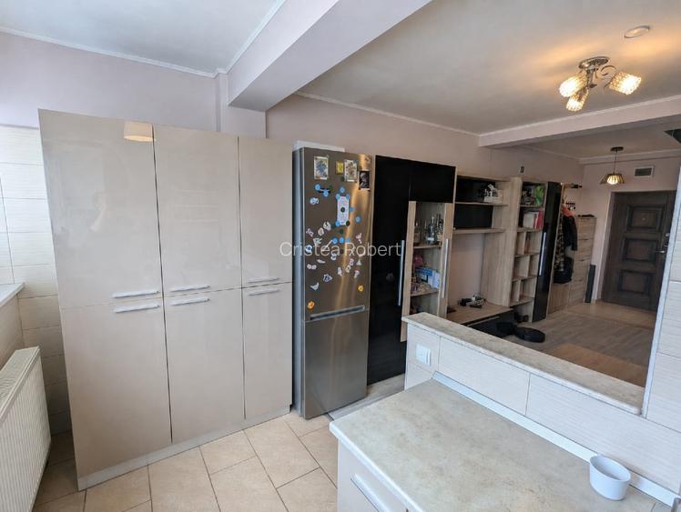 Proprietar, Duplex 2 camere, 2 băi, 700m metrou Aparatori, Pod 14mp, Centrala - 8