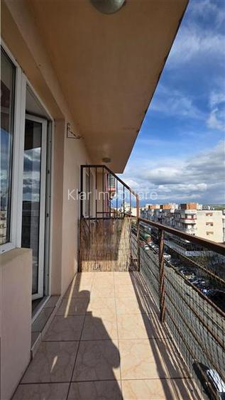 Apartament 1 camera 41 mp, balcon, Intre Lacuri, str Dunarii - 8