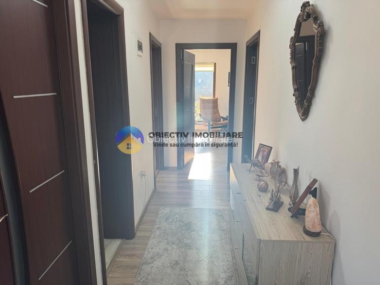 Casa si teren langa lacul Pangarati , mobilata si utilata - 16