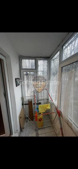 2 camere KM 4-5 semidec, parter, 42 mp cu balcon + boxa gaze in bloc, de renovat - 8