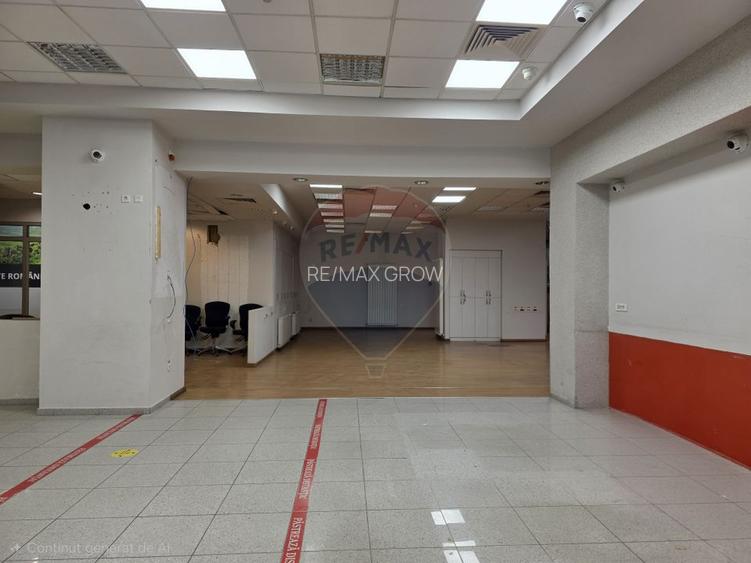 Oferta - Spatiu comercial de inchiriat in zona centrala a mun Onesti - 10