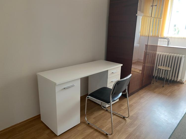 Garsoniera Manastur, str Parang, langa padure, cu centrala termica proprie