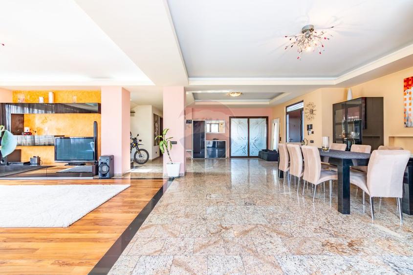 Vilă spațioasă în Corbeanca | 329 mp utili, teren 745 mp